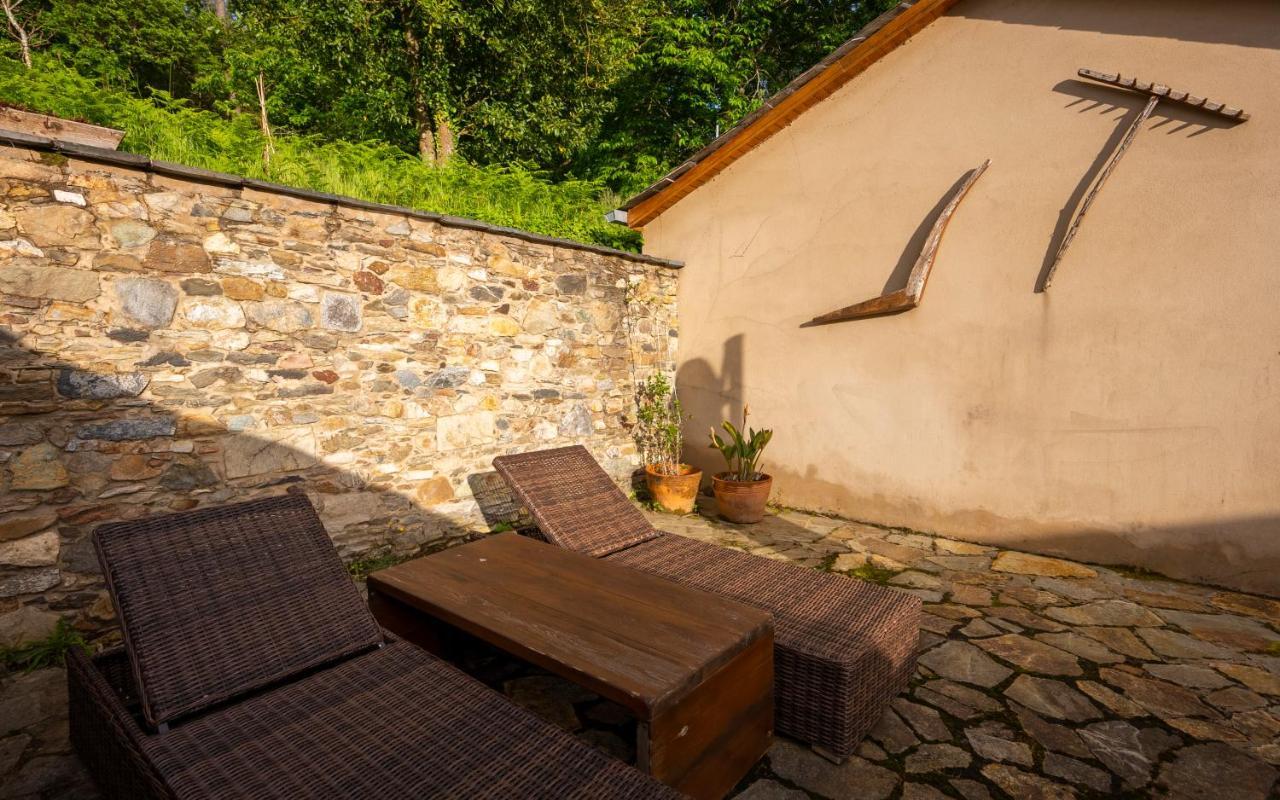 Gallaecia de Naterra. Casa de piedra con vistas. Villa Couzadoiro Exterior foto